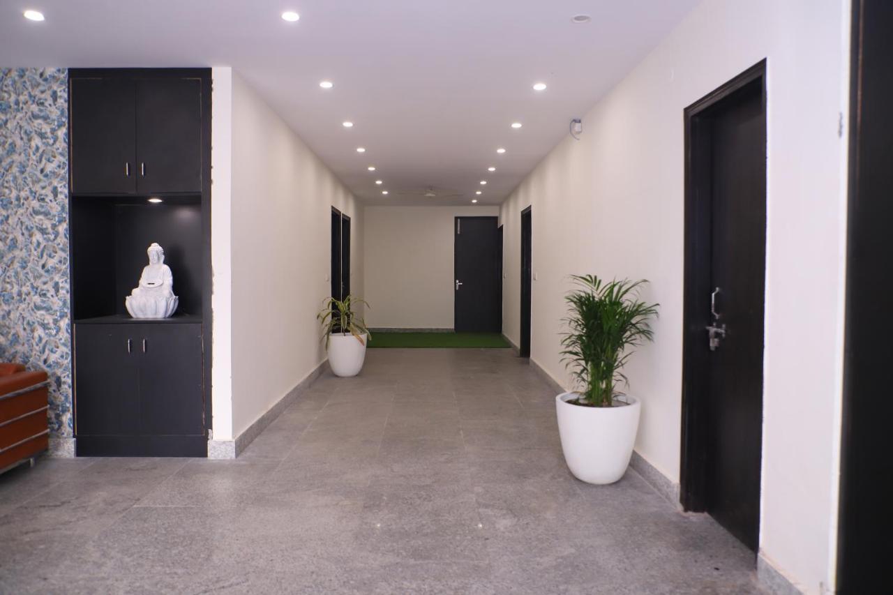 Lyf Corporate Suites - Noida Sector 19 Exteriör bild